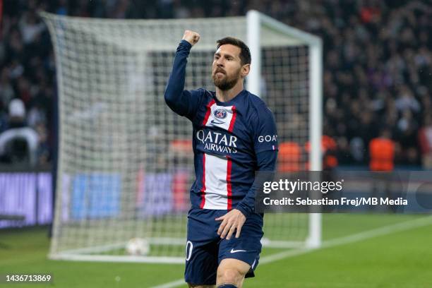 Lionel Messi of Paris Saint-Germain celebrates after scoring opening goal during the UEFA Champions League group H match between Paris Saint-Germain...