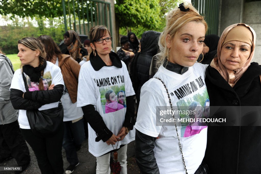 Amine Rapper Family Amine's wife and family members arrive for the funeral ceremony of ...