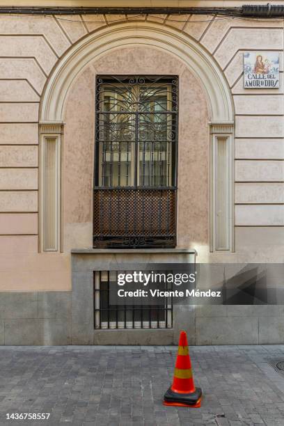 classic balcony on amor de dios street in madrid - neo classical stock-fotos und bilder