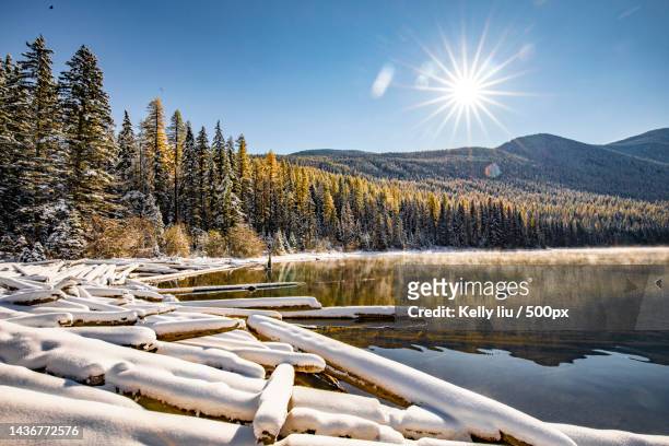 scenic view of lake against sky during winter,helena,montana,united states,usa - helena montana ストックフォトと画像