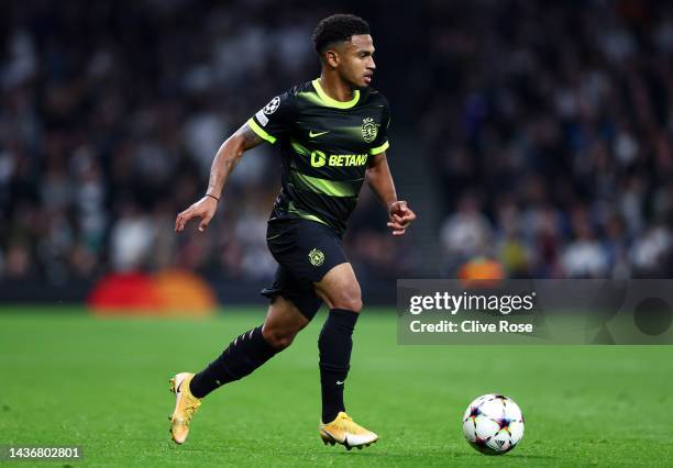 Marcus Edwards of Sporting CP controls the ball during the UEFA Champions League group D match between Tottenham Hotspur and Sporting CP at Tottenham...