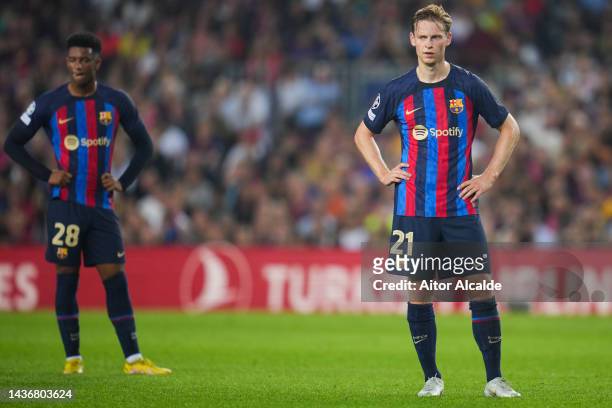 Frenkie de Jong of FC Barcelona reacts during the UEFA Champions League group C match between FC Barcelona and FC Bayern München at Spotify Camp Nou...