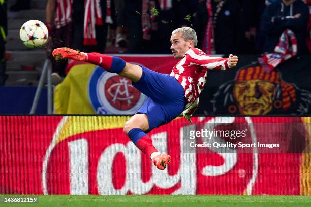 Antoine Griezmann of Atletico de Madrid in action during the UEFA Champions League group B match between Atletico Madrid and Bayer 04 Leverkusen at...