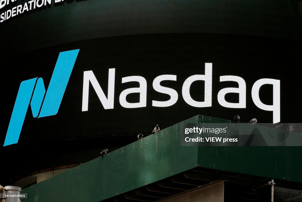 Nasdaq Falls as Microsoft Earnings Disappointing