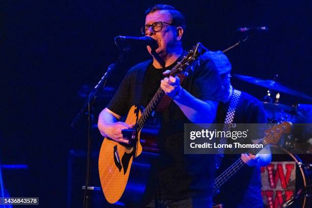 Charlie Reed Singer Charlie Reid Photos and Premium High Res Pictures - Getty Images