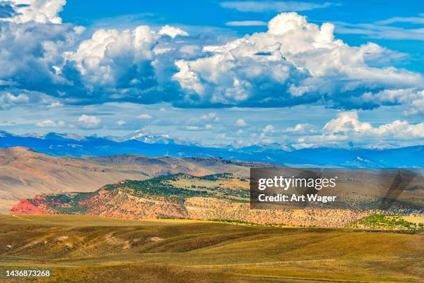 sweeping wyoming scenic - sweeping landscape stock pictures, royalty-free photos & images