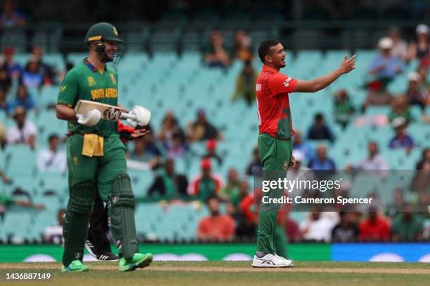 Taskin Ahmed of Bangladesh reacts after bowling during the ICC Men's T20 World Cup match between South Africa and Bangladesh at Sydney Cricket Ground...