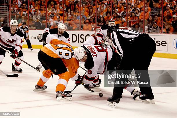 Philadelphia Flyers Danny Briere in action, faceoff vs New Jersey Devils Adam Henrique at Wells Fargo Center. Game 1. Philadelphia, PA 4/29/2012...