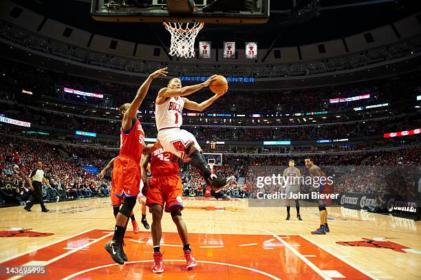 Playoffs: Chicago Bulls Derrick Rose in action, layup vs Philadelphia 76ers at United Center. Game 1. Chicago, IL 4/28/2012 CREDIT: John Biever