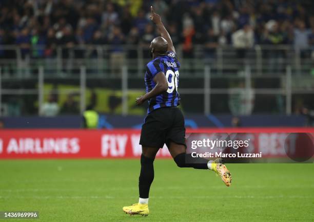 Romelu Lukaku of FC Internazionale celebrates his goal during the UEFA Champions League group C match between FC Internazionale and Viktoria Plzen at...