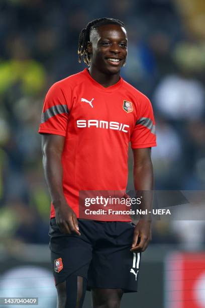 Jeremy Doku of Stade Rennes warms up prior to kick off of the UEFA Europa League group B match between Fenerbahce and Stade Rennes at Ulker Sukru...