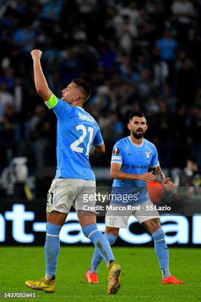 Sergej Milinkovic Savic of SS Lazio celebrates a goal with his team mates during the UEFA Europa League group F match between SS Lazio and FC...