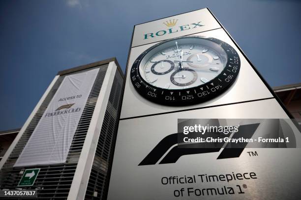 F1 Countdown Clock F1 Race Clock Photos and Premium High Res Pictures - Getty Images