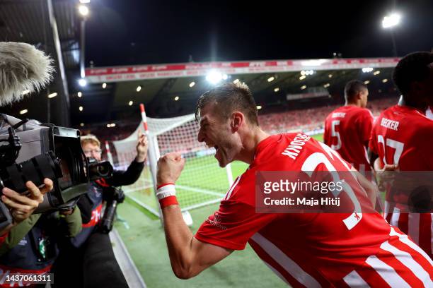 Robin Knoche of 1.FC Union Berlin celebrates after scoring their team's first goal from the penalty spot during the UEFA Europa League group D match...