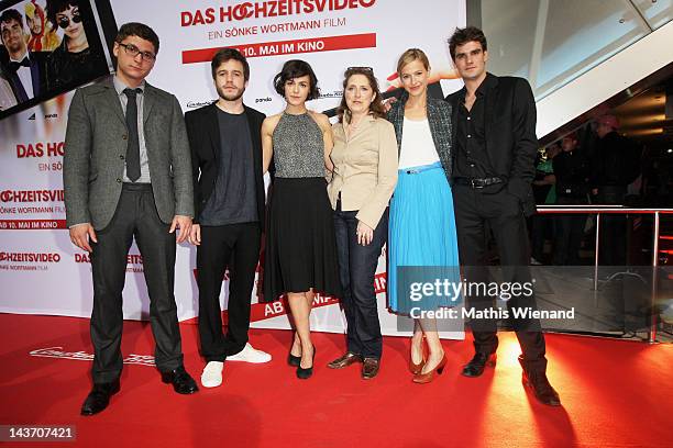 Marian Kindermann, Stefan Ruppe, Lucie Heinze, Petra Müller, Lisa Bitter, Martin Aselmann attends the 'Das Hochzeitsvideo' World Premiere at Cinedome...