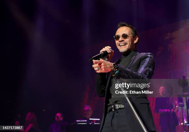 Singer Marc Anthony performs during the kickoff of his Viviendo tour at Michelob ULTRA Arena on October 27, 2022 in Las Vegas, Nevada.