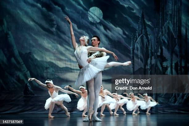 Oleksii Kniazkov and Vladyslava Ihnatenko of the United Ukrainian Ballet perform during rehearsal for Swan Lake at ICC Sydney Theatre on October 27,...