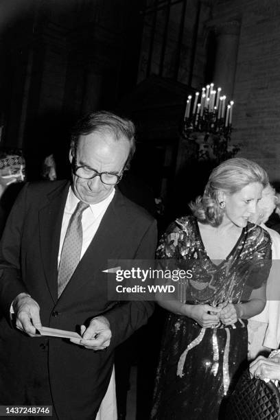 Tony Ruppert Tony Ruppert Photos and Premium High Res Pictures - Getty Images