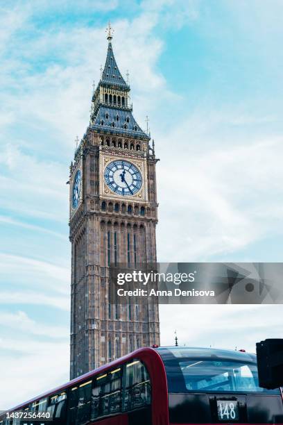 big ben and red double decker bus - london eye big ben stock pictures, royalty-free photos & images