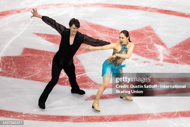 Misato Komatsubara and Tim Koleto of Japan perform during the ice dance rhythm dance during the ISU Grand Prix of Figure Skating - Skate Canada...