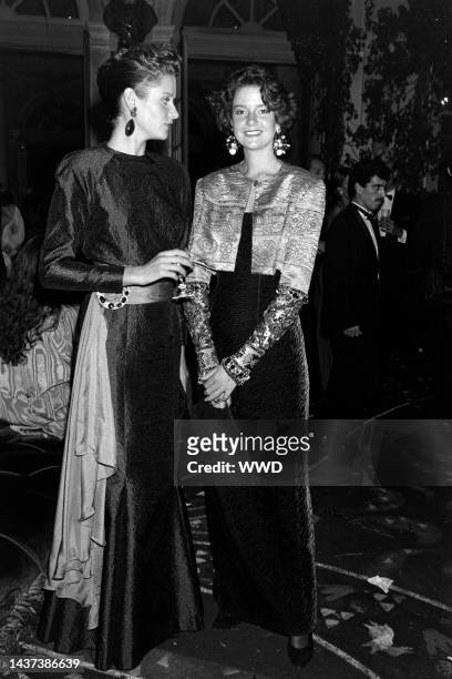 Isabelle Townsend and Marie Townsend attend an event at Vaux le Vicomte in Paris, France, on September 19, 1985.