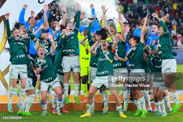 Players of Palmeiras celebrate with the champions trophy after the final of Women's Copa CONMEBOL Libertadores 2022 between Boca Juniors and...