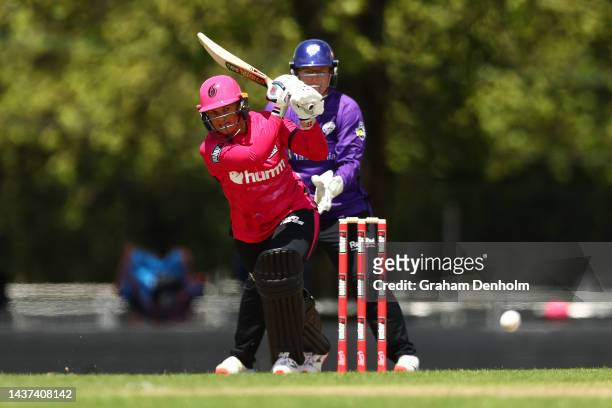 Suzie Bates of the Sixers bats during the Women's Big Bash League match between the Hobart Hurricanes and the Sydney Sixers at Eastern Oval, on...