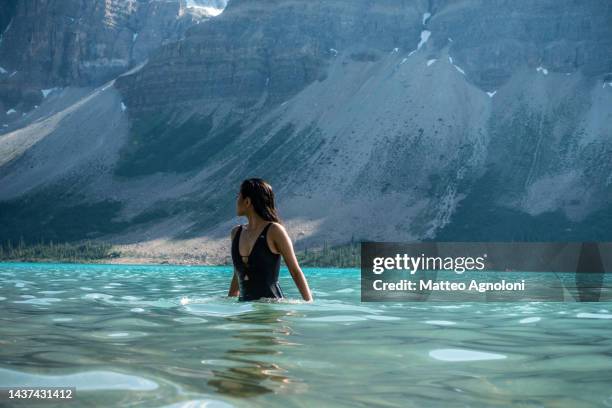 alpine lakes - alpine-climate stock pictures, royalty-free photos & images