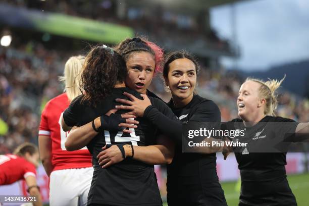 Ruby Tui of New Zealand celebrates a try to Portia Woodman of New Zealand during Rugby World Cup 2021 Quarterfinal match between New Zealand and...