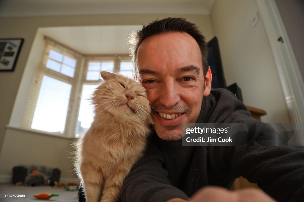 Carrot The Cat With Owner