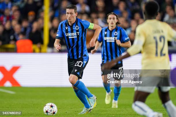 Hans Vanaken of Club Brugge KV runs with the ball during the Group B - UEFA Champions League match between Club Brugge KV and FC Porto at the Jan...