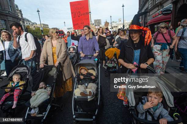 Protesting Babies 2,247 Children Join Protest Stock Photos, High-Res Pictures, and Images ...