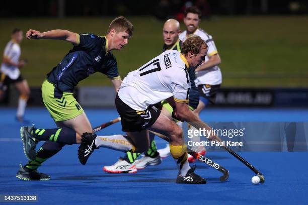 Aran Zalewski of the Thundersticks in action during the round five Hockey One League match between Perth Thundersticks and Tassie Tigers at Perth...