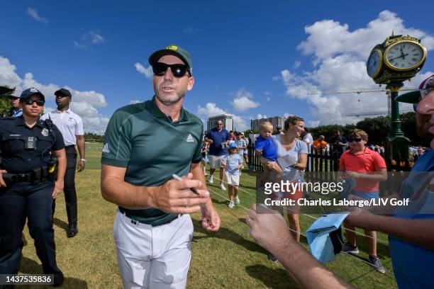 Team Captain Sergio Garcia of Fireballs GC walks off after signing his autograph for a faan during the semifinals of the LIV Golf Invitational -...
