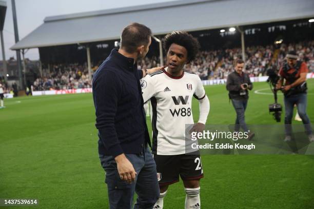 Frank Lampard, Manager of Everton speaks with Willian of Fulham prior to the Premier League match between Fulham FC and Everton FC at Craven Cottage...