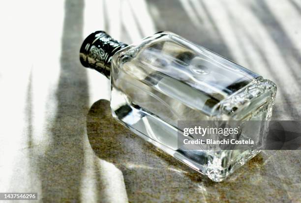 antique perfume bottles - perfume atomizer stock pictures, royalty-free photos & images