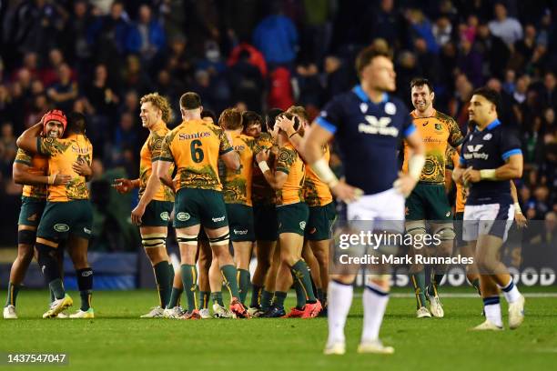 Players of Australia celebrates their side's win after the final whistle of the Autumn International match between Scotland and Australia at...