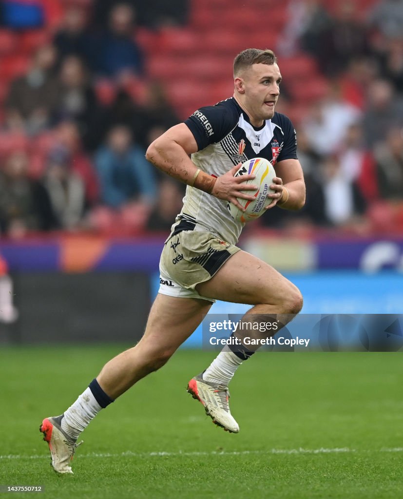 Mathew Rae Rugby Matty Lees of England during Rugby League World Cup 2021 Pool A match ...