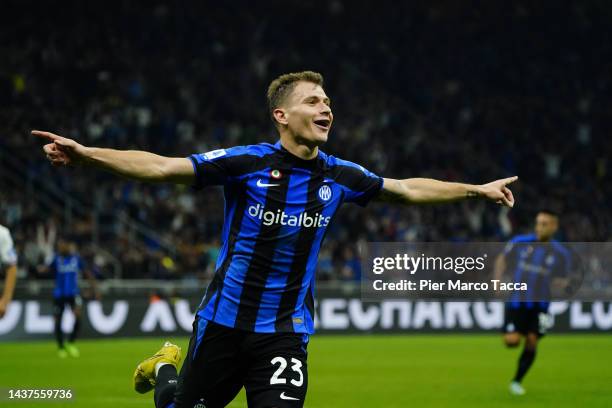 Nicolo Barella of FC Internazionale celebrates his first goal during the Serie A match between FC Internazionale and UC Sampdoria at Stadio Giuseppe...