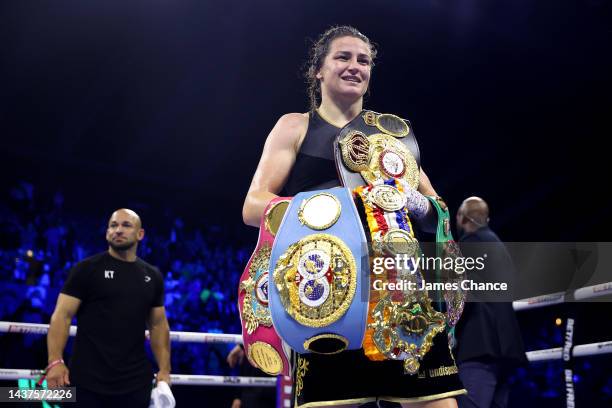 Katie Taylor Photos and Premium High Res Pictures - Getty Images