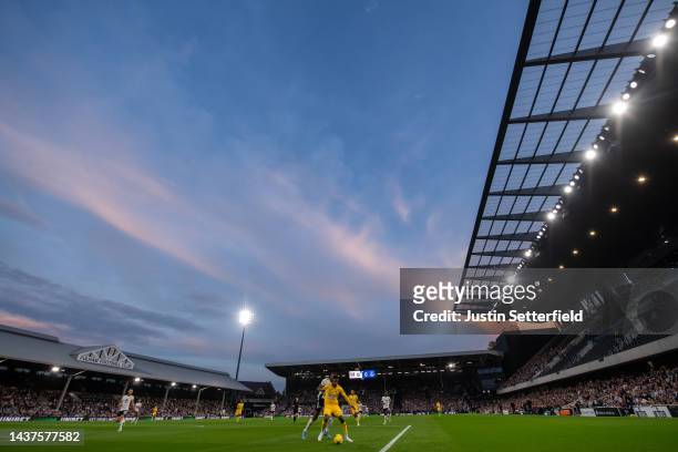 General view of play inside the stadium during the Premier League match between Fulham FC and Everton FC at Craven Cottage on October 29, 2022 in...