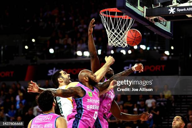 DererkPardon and Jarrell Brantley of the Breakers contest for the ball against Fabijan Krslovic of the Jackjumpers during the round five NBL match...