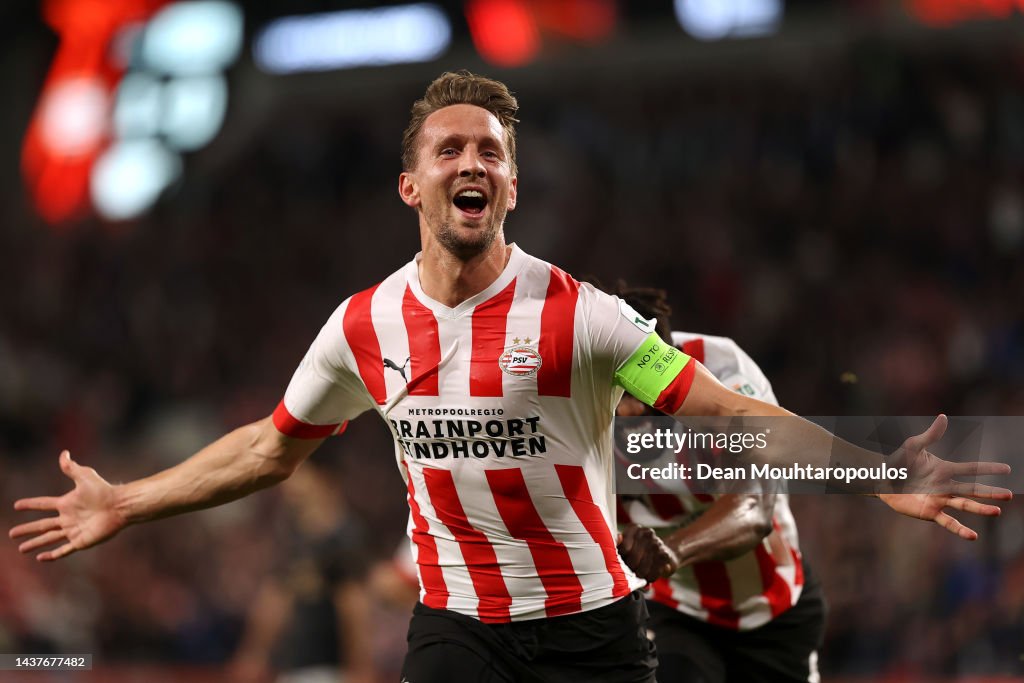 PSV Eindhoven v Arsenal FC: Group A - UEFA Europa League