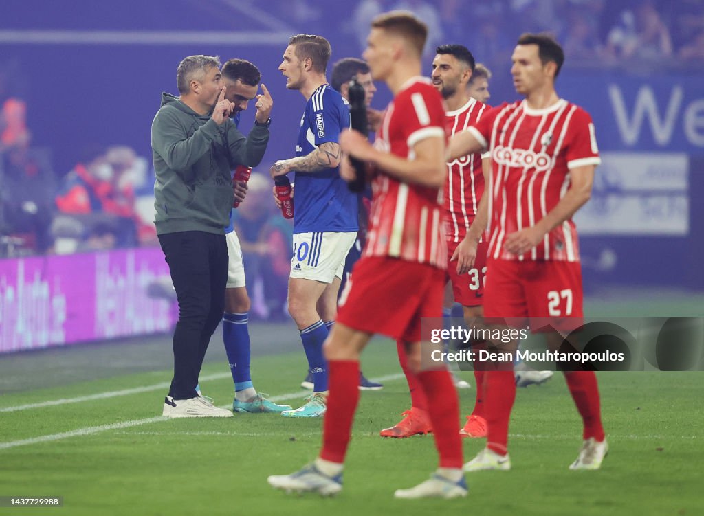 FC Schalke 04 v Sport-Club Freiburg - Bundesliga