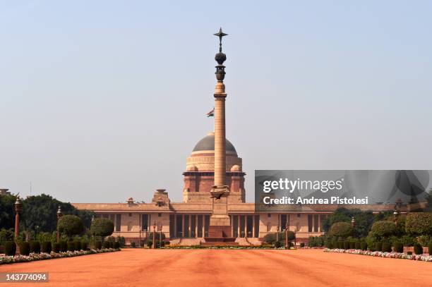 presidential palace compound in new delhi - palácio presidencial rashtrapati bhawan imagens e fotografias de stock