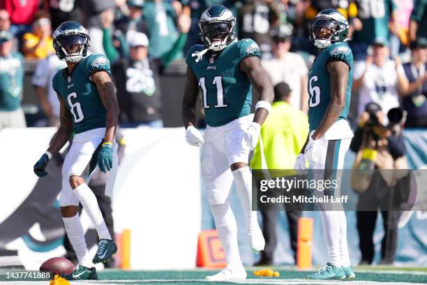 Brown of the Philadelphia Eagles celebrates with teammates after catching a touchdown in the first half of a game against the Pittsburgh Steelers at...