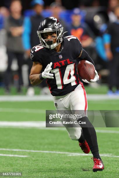 Damiere Byrd of the Atlanta Falcons runs for a touchdown against the Carolina Panthers during the fourth quarter at Mercedes-Benz Stadium on October...
