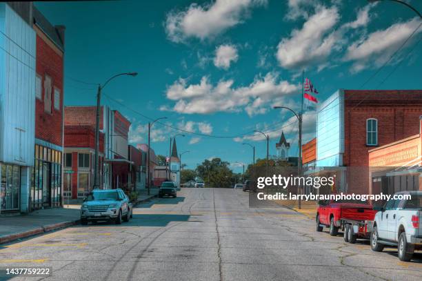 4th street  salem missouri - ozark mountains fotografías e imágenes de stock