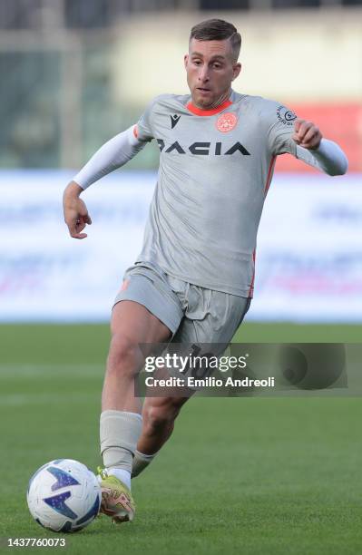 Gerard Deulofeu of Udinese Calcio in action during the Serie A match between US Cremonese and Udinese Calcio at Stadio Giovanni Zini on October 30,...