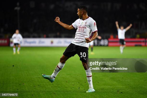 Junior Messias of AC Milan celebrates after scoring their side's first goal during the Serie A match between Torino FC and AC MIlan at Stadio...